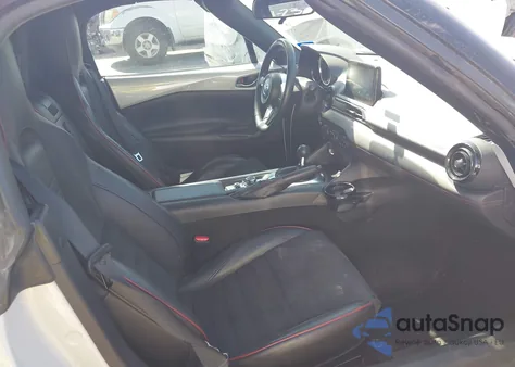 2018 Mazda Mx-5 Miata Club z USA, uszkodzony, nr VIN JM1NDAC72J0204695